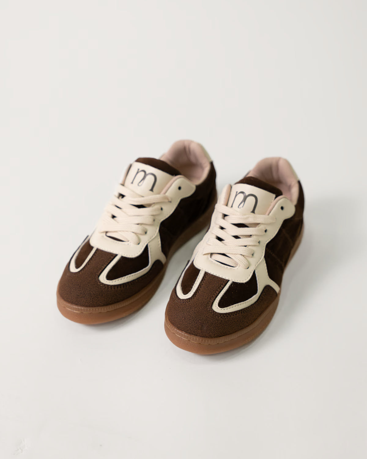 Tenis Mocca