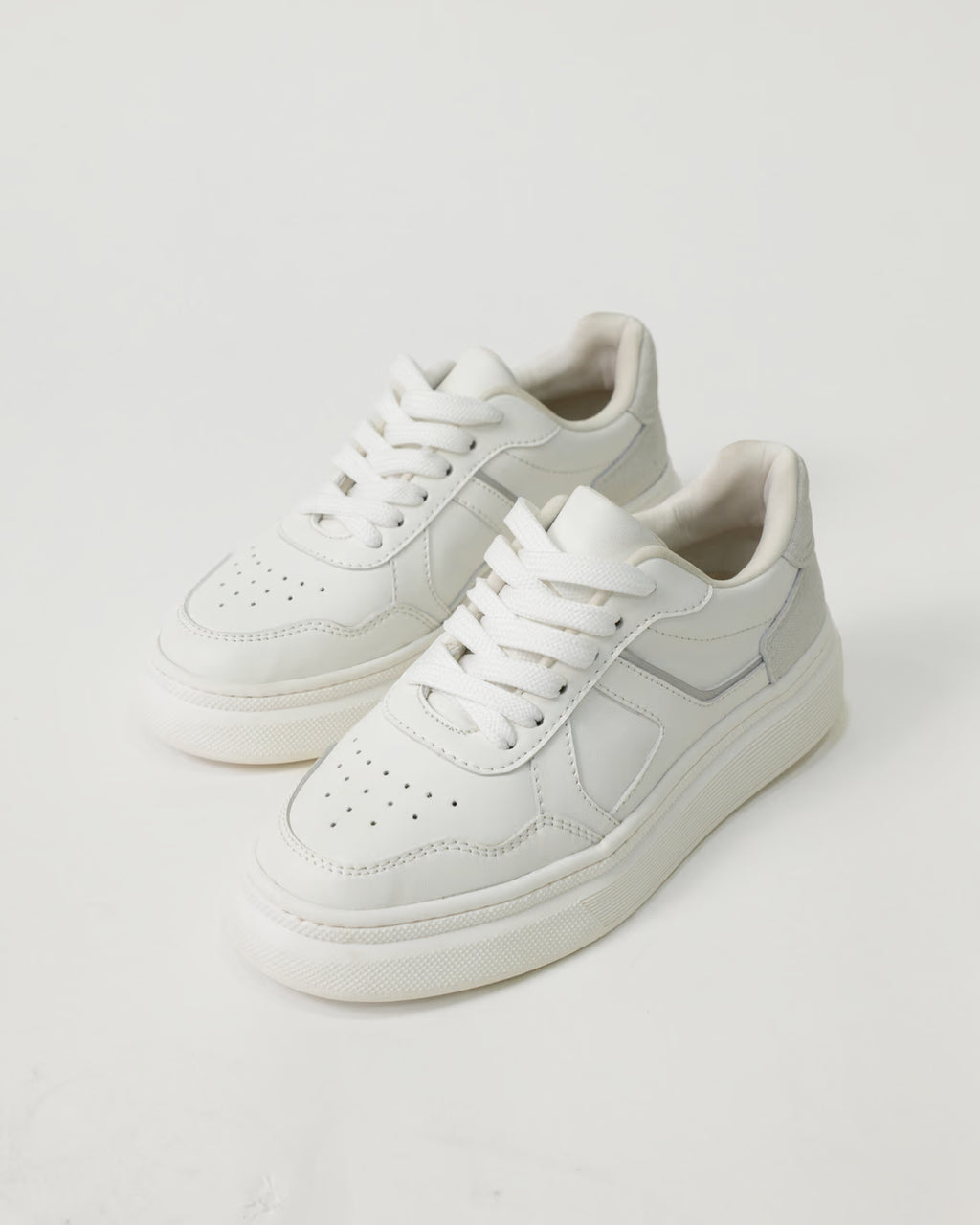 Tenis Classic Blancos
