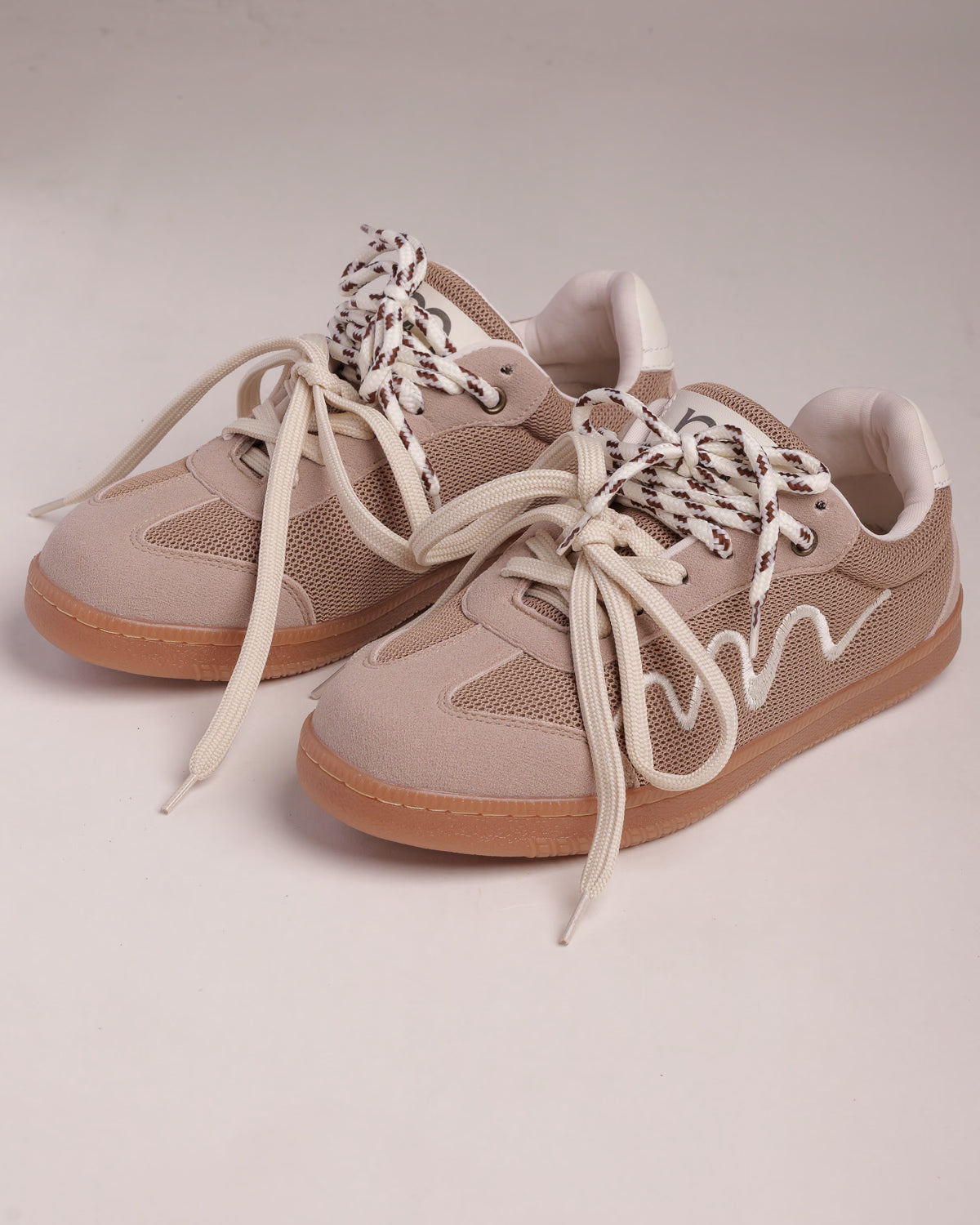 Tenis Montina