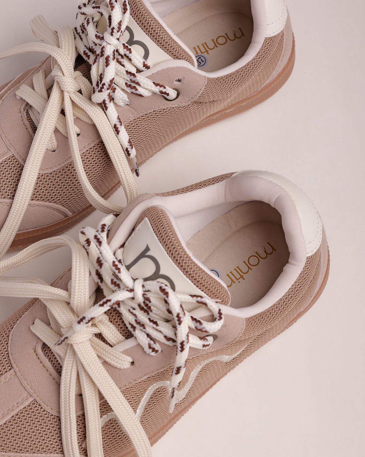 Tenis Montina