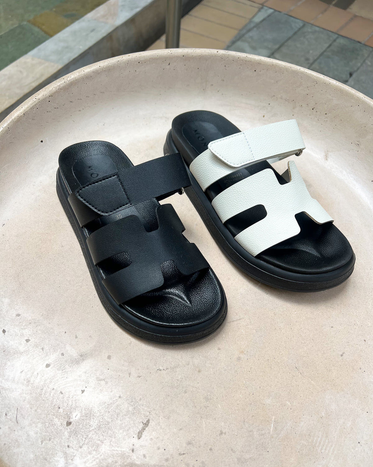 Sandalias H