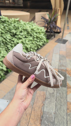 Tenis Montina